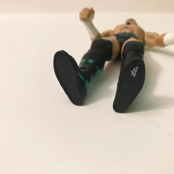 2011 Mattel  WWE Wrestling Flex Force CM Punk Figure WWF WCW - Picture 9 of 16